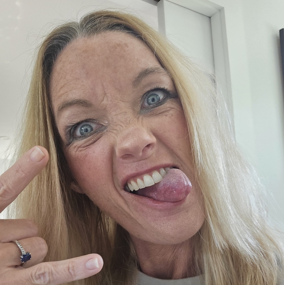 ๐คThe Motley Cruise April 4th- Blast From The Past - Picture 5 of 12